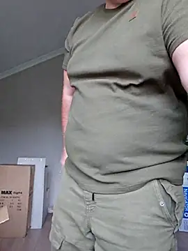 Snapshot of Andrew1900529 chatting on 6, 10, 2025 Andrew1900529 online show from 6, 10, 2025