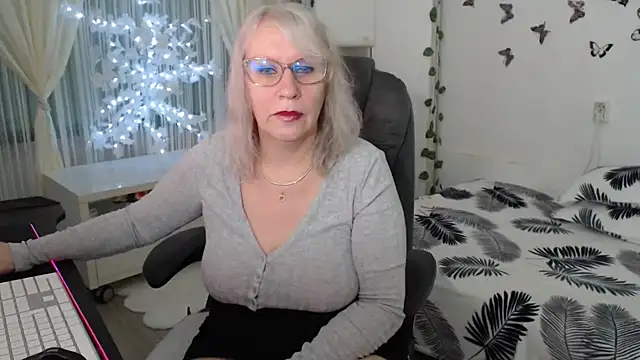 Ghertrude52 online show from 23, 3, 2026