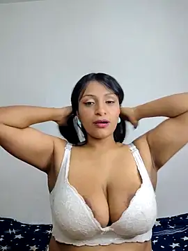 Snapshot of tanya_smitt chatting on 16, 2, 2025 tanya smitt online show from 16, 2, 2025