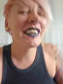 PinkTheHawk online show from 22, 1, 2025