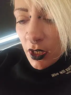 PinkTheHawk online show from 15, 2, 2026