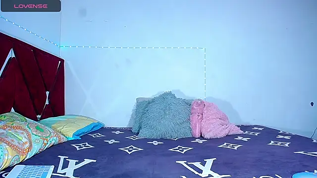 Snapshot of DanisaBrown chatting on 7, 12, 2024 DanisaBrown online show from 7, 12, 2024