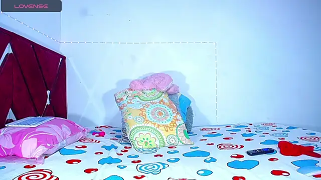 Snapshot of DanisaBrown chatting on 14, 12, 2024 DanisaBrown online show from 14, 12, 2024