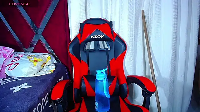 Snapshot of DanisaBrown chatting on 10, 9, 2025 DanisaBrown online show from 10, 9, 2025