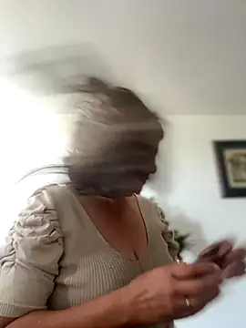 emma tour online show from 25, 11, 2025