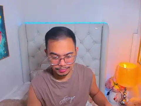 AsianZero online show from 26, 4, 2026