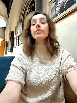 Snapshot of EvaXOAir chatting on 13, 1, 2025 EvaXOAir online show from 13, 1, 2025