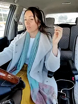 Snapshot of EvaXOAir chatting on 22, 3, 2025 EvaXOAir online show from 22, 3, 2025