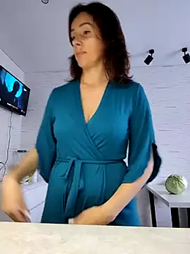 Snapshot of EvaXOAir chatting on 24, 9, 2025 EvaXOAir online show from 24, 9, 2025