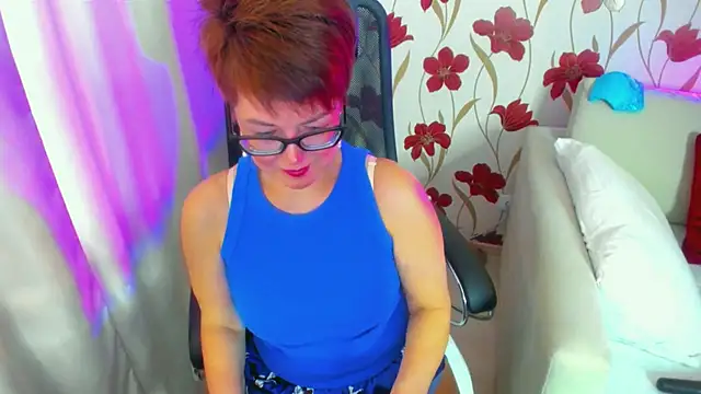 JennAlison online show from 5, 3, 2025