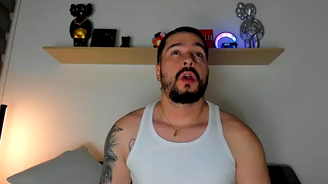 camilo restrepo21 online show from 23, 1, 2025