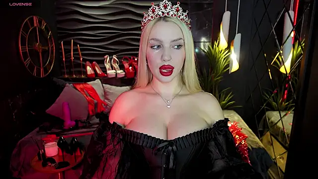 Snapshot of MistressDarsy chatting on 18, 1, 2025 MistressDarsy online show from 18, 1, 2025