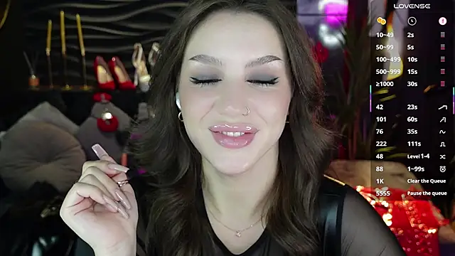 Snapshot of MistressDarsy chatting on 25, 10, 2025 MistressDarsy online show from 25, 10, 2025