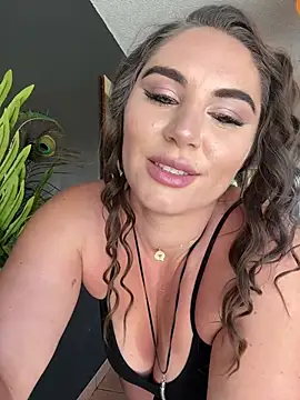 lovely beast online show from 12, 3, 2025