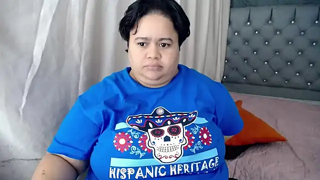 hotlesby4uxxx online show from 7, 1, 2025