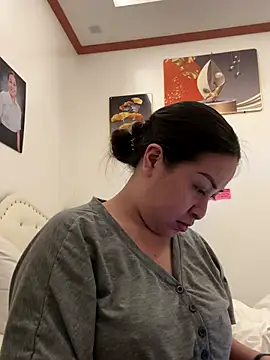 Snapshot of Tightwetholesxx chatting on 27, 11, 2025 Tightwetholesxx online show from 27, 11, 2025