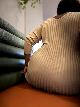   Nessa   online show from 7, 12, 2024