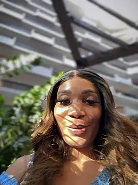   Nessa   online show from 4, 1, 2025