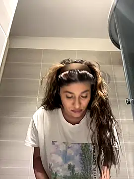 Snapshot of IrisBlues chatting on 8, 10, 2025 IrisBlues online show from 8, 10, 2025