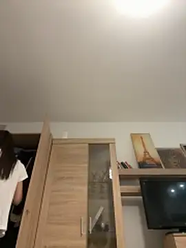 Snapshot of IrisBlues chatting on 11, 11, 2025 IrisBlues online show from 11, 11, 2025