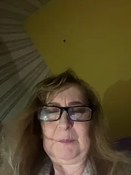 Irina2909xh online show from 8, 2, 2026