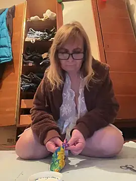 Irina2909xh online show from 22, 2, 2026