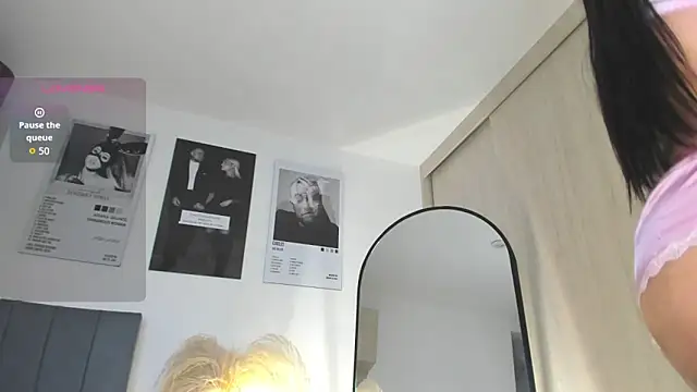 hollyprincess 2 online show from 27, 2, 2026