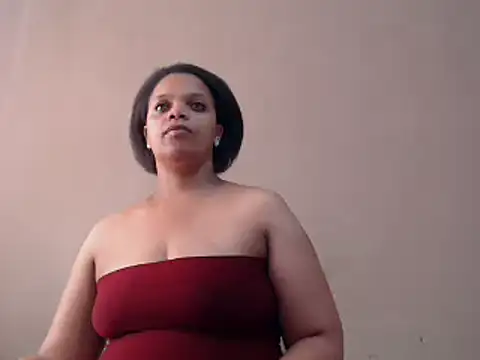 Lustfuleyez online show from 9, 1, 2025