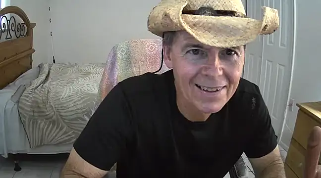 Snapshot of nakeedcowboi65 chatting on 4, 2, 2025 nakeedcowboi65 online show from 4, 2, 2025