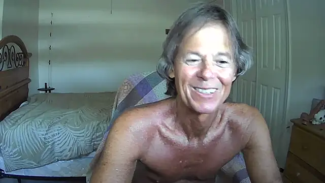 Snapshot of nakeedcowboi65 chatting on 30, 6, 2026 nakeedcowboi65 online show from 30, 6, 2026