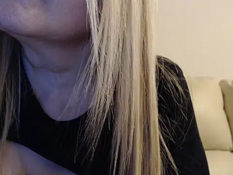 Snapshot of Tathiana chatting on 25, 2, 2026 Tathiana online show from 25, 2, 2026