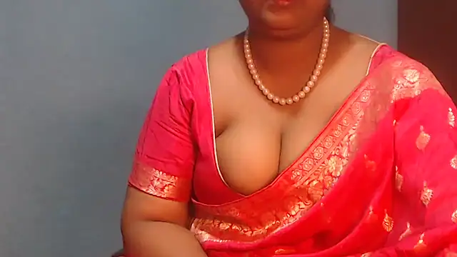 naughtyboobs38dd online show from 13, 4, 2026