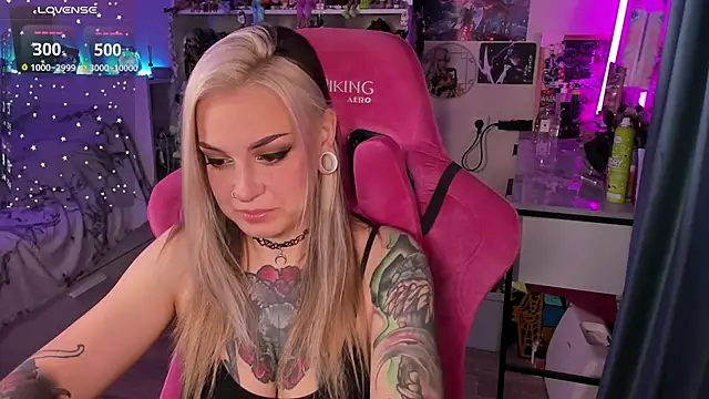 ChloeKohaku online show from 19, 10, 2025