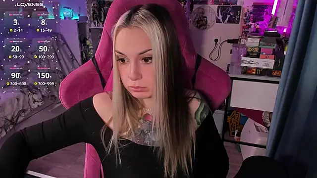 ChloeKohaku online show from 20, 11, 2025