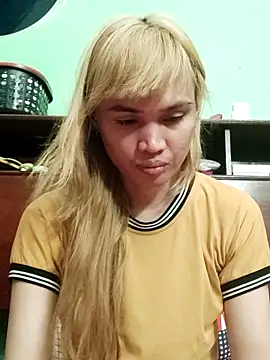 Snapshot of QueenSoreal chatting on 3, 6, 2026 QueenSoreal online show from 3, 6, 2026