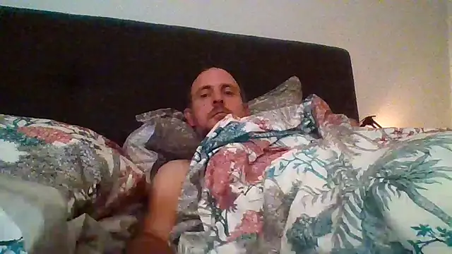 Snapshot of verylargecock chatting on 16, 9, 2025 verylargecock online show from 16, 9, 2025