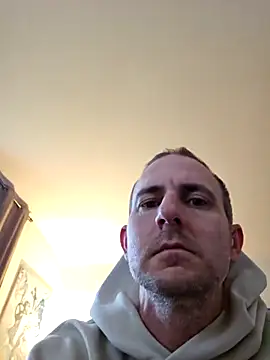 Snapshot of verylargecock chatting on 25, 11, 2025 verylargecock online show from 25, 11, 2025