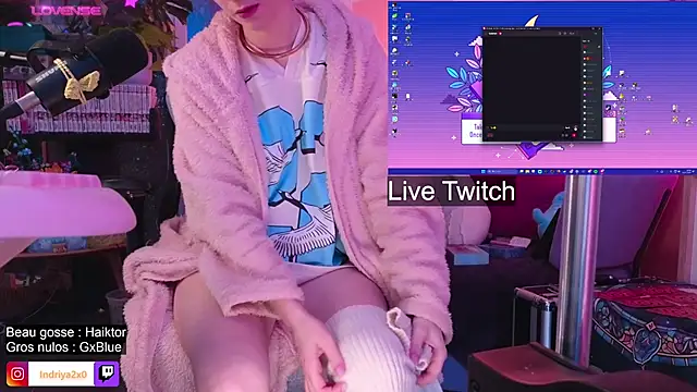 Snapshot of Indriya2x0 chatting on 13, 11, 2025 Indriya2x0 online show from 13, 11, 2025