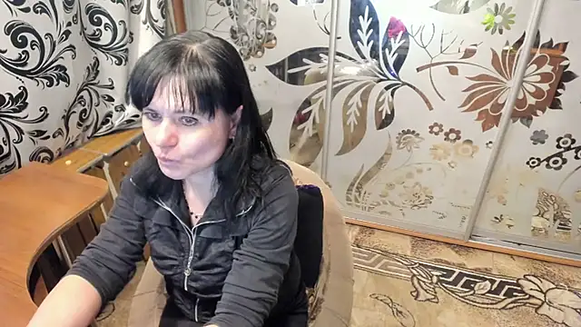 Snapshot of EVILENSA chatting on 24, 2, 2025 EVILENSA online show from 24, 2, 2025