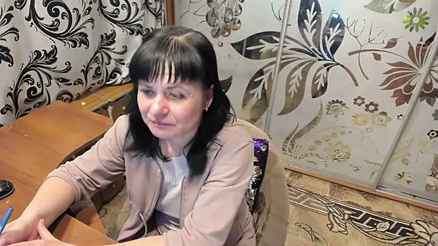 Snapshot of EVILENSA chatting on 4, 3, 2025 EVILENSA online show from 4, 3, 2025