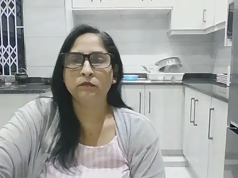 Snapshot of Indiankushy chatting on 28, 6, 2026 Indiankushy online show from 28, 6, 2026