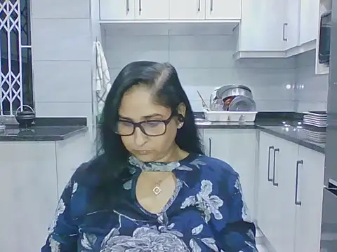 Snapshot of Indiankushy chatting on 9, 7, 2026 Indiankushy online show from 9, 7, 2026