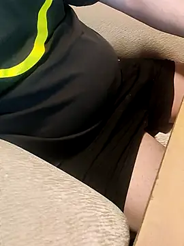 Snapshot of hardcap chatting on 26, 2, 2025 hardcap online show from 26, 2, 2025