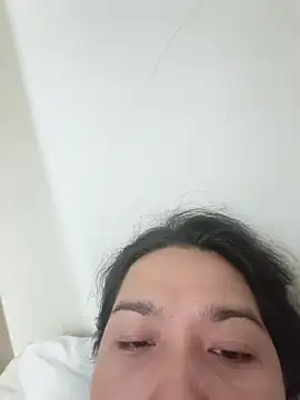 sara kimoo online show from 24, 10, 2025