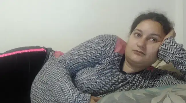 Snapshot of flowerlauren chatting on 23, 1, 2025 flowerlauren online show from 23, 1, 2025