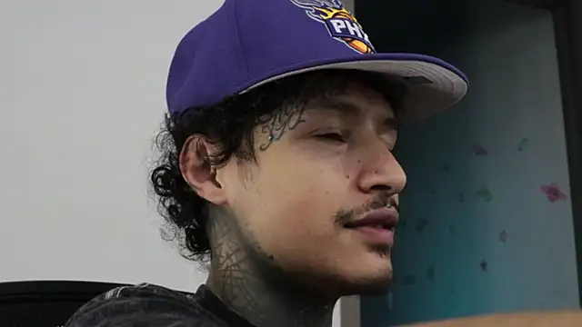 Snapshot of trieone chatting on 22, 11, 2025 trieone online show from 22, 11, 2025