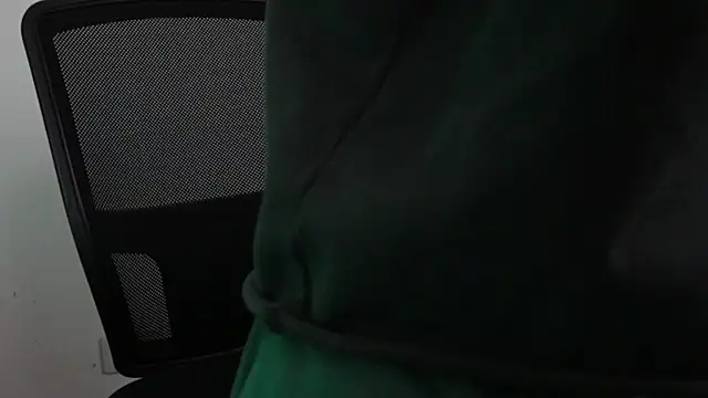 Snapshot of trieone chatting on 3, 12, 2025 trieone online show from 3, 12, 2025