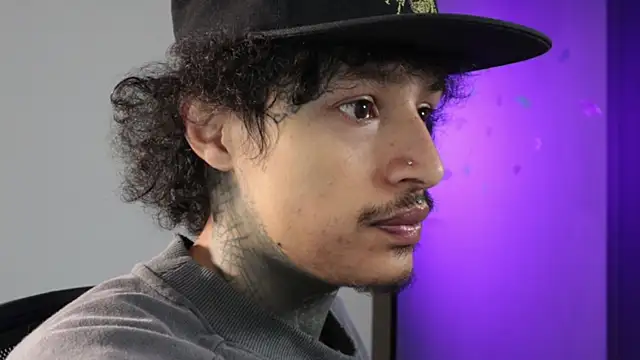 trieone online show from 15, 4, 2026