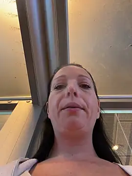 Viola Beck online show from 19, 2, 2025