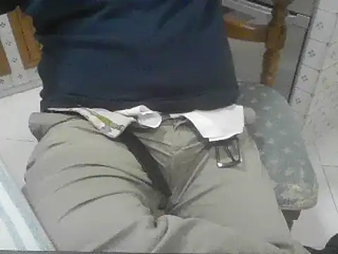 Snapshot of polloiw chatting on 1, 10, 2025 polloiw online show from 1, 10, 2025